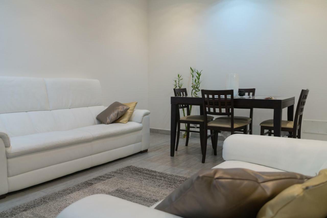 Majoorel Apartamento